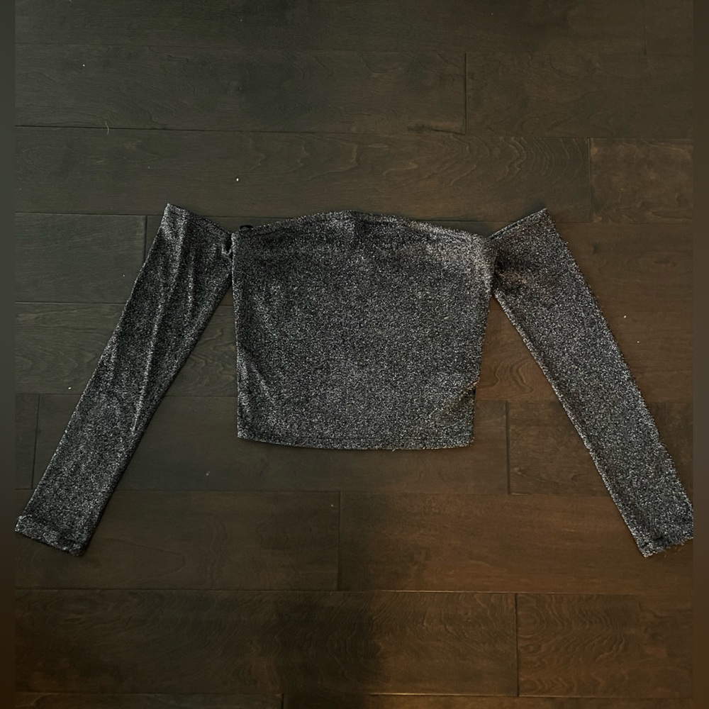Long Sleeve, Sleeveless Crop Top